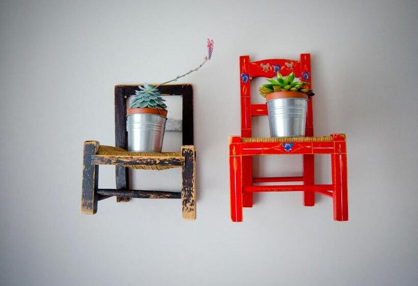 پانسیون Train Spot Guesthouse