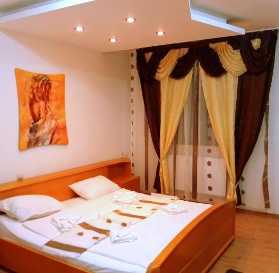 Pensiunea Red Rose Apartments