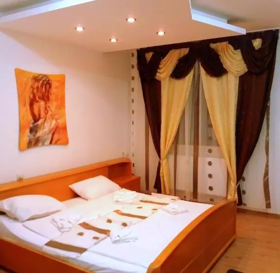 Pensiunea Red Rose Apartments