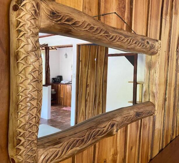 ユースホステル Mirians Place Drake