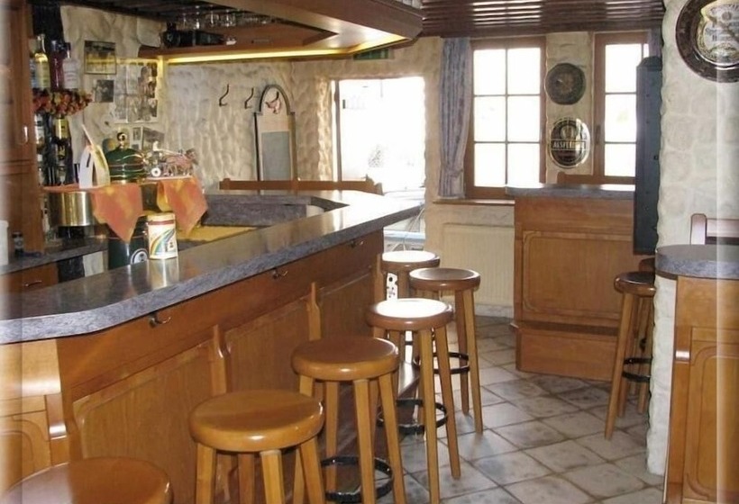 Общежитие Restaurant / Pension Mainzer Tor