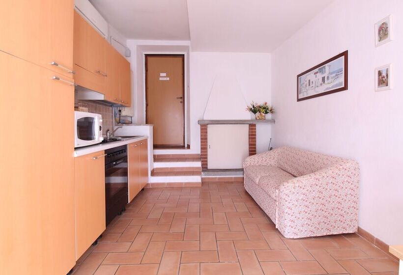 بنسيون B&b La Rocca