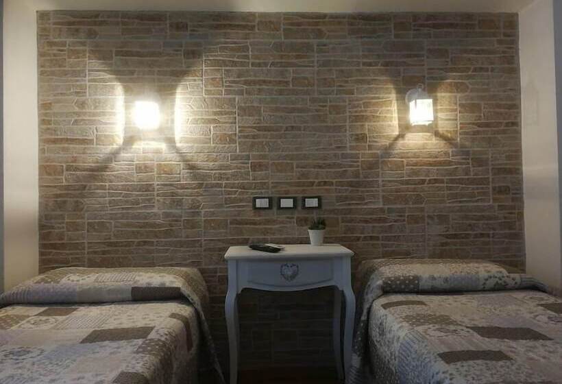 بنسيون B&b La Rocca