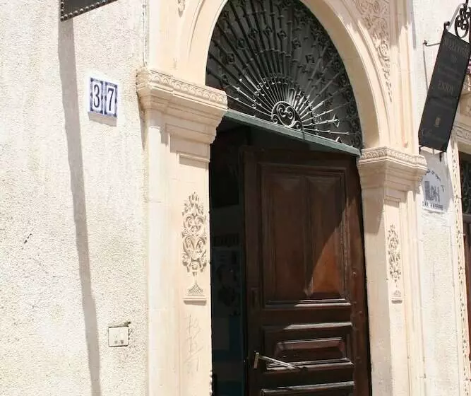 پانسیون Dar Hassine Allani