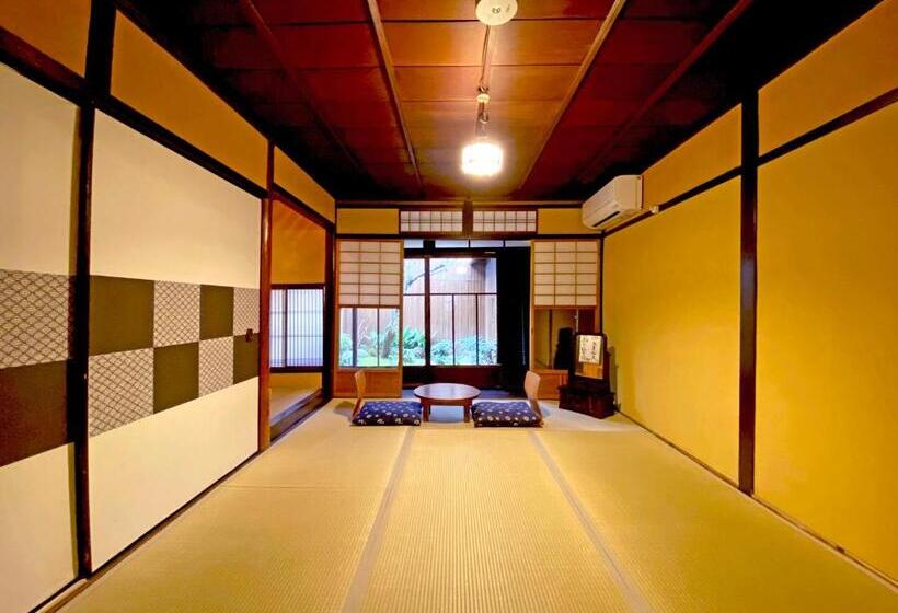 Pensió Guesthouse Kioto