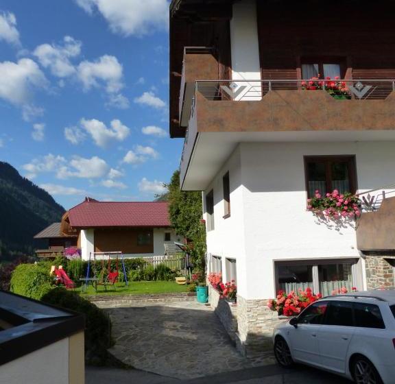 پانسیون Haus Wechner