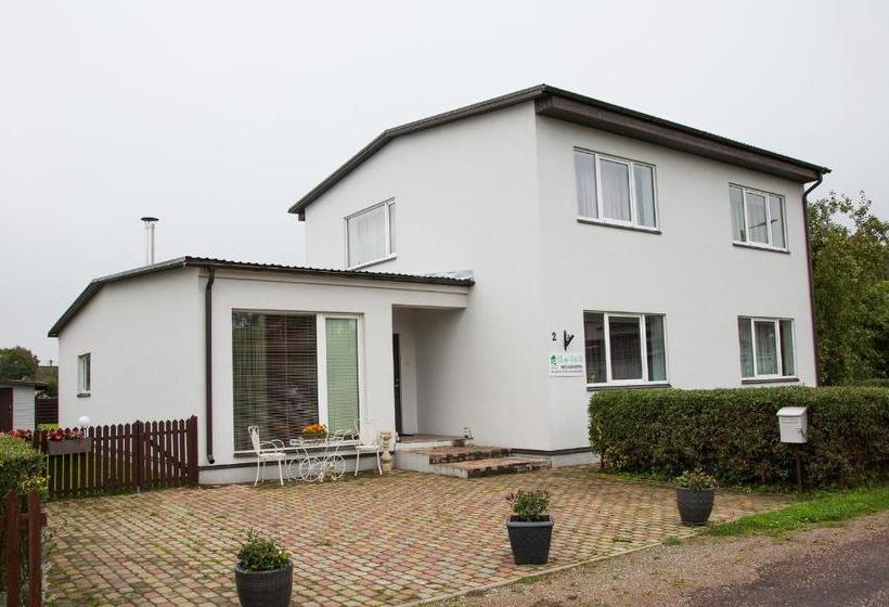 پانسیون Muru Guesthouse