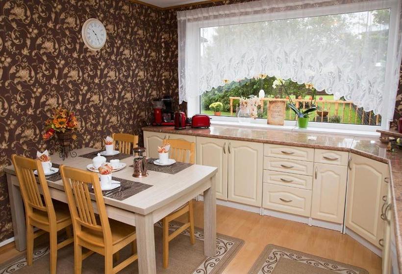 پانسیون Muru Guesthouse