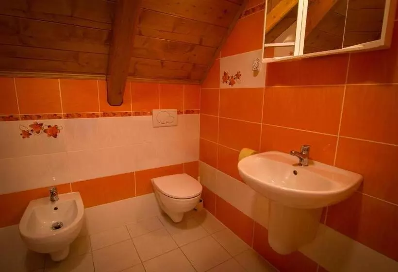 Majatalo Penzion Major