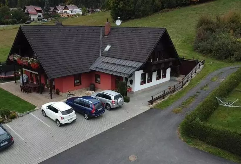 Majatalo Penzion Major