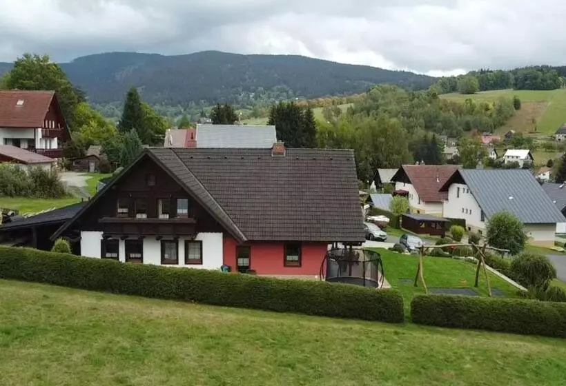 Majatalo Penzion Major