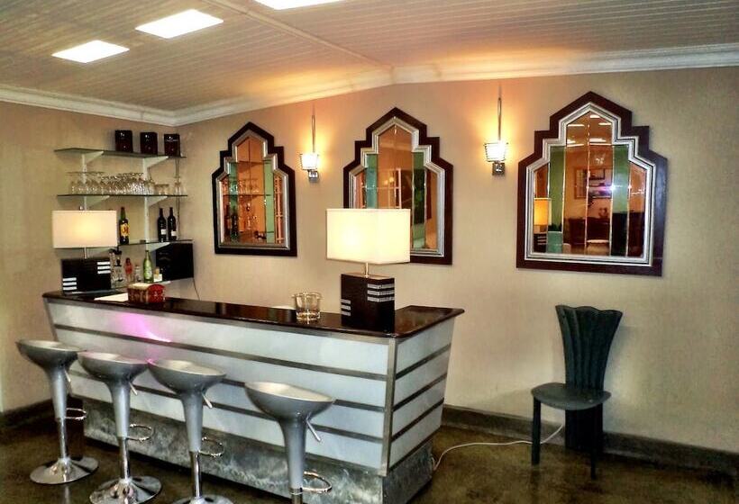 펜션 Elgin Valley Inn