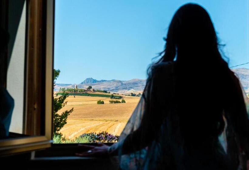 فندق Agriturismo Tenute Pollara