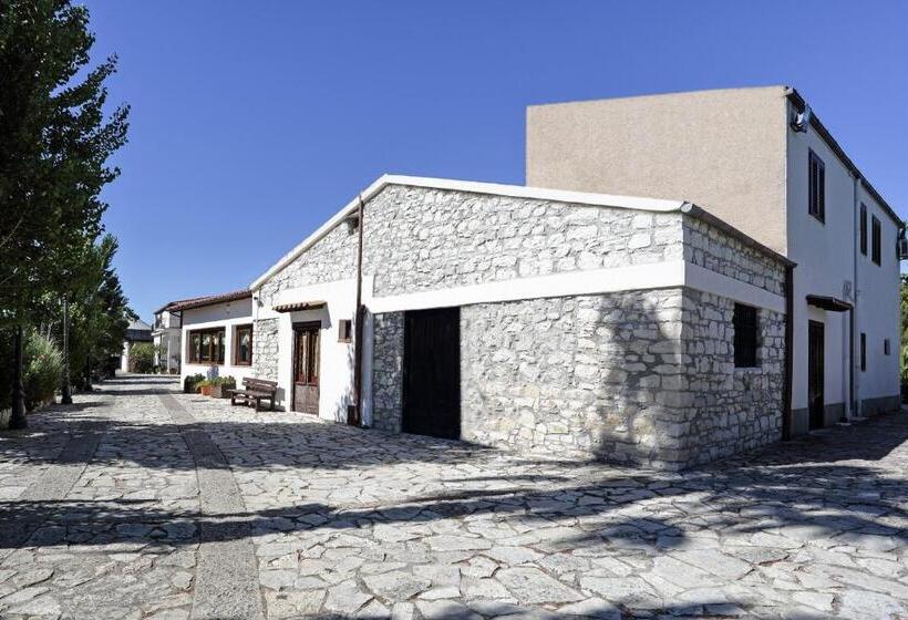 فندق Agriturismo Tenute Pollara