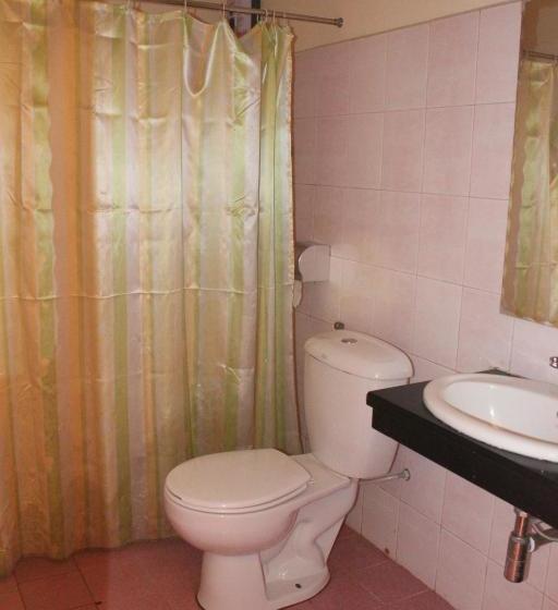 پانسیون Dokchampa