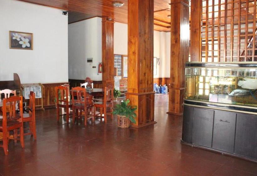 پانسیون Dokchampa