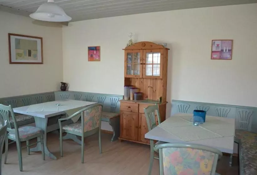 Majatalo Gästehaus Haller