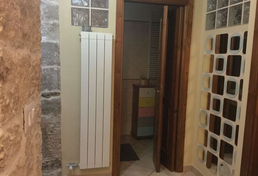 بنسيون La Piazzetta B&b Mini Appartamento Con Ingresso Indipendente