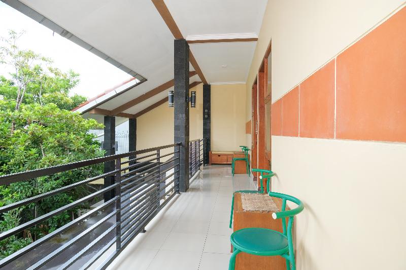 بنسيون Oyo 577 Ndalem Pundhi Residnece