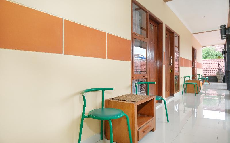 بنسيون Oyo 577 Ndalem Pundhi Residnece