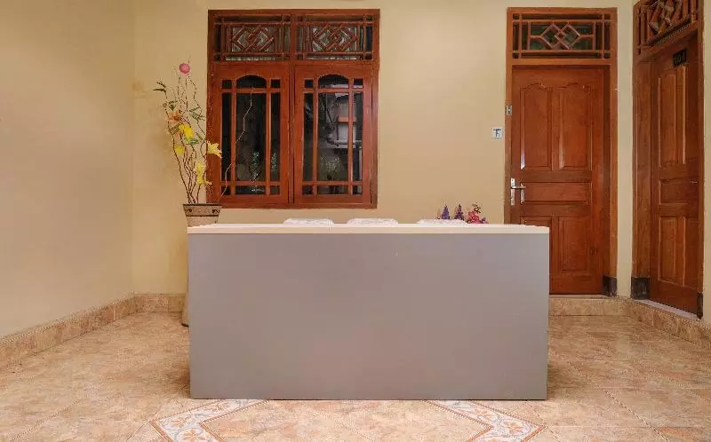 پانسیون Oyo 577 Ndalem Pundhi Residnece