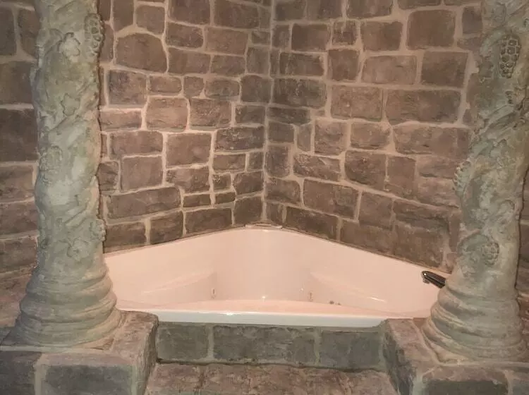 Retkeilymaja Osage Village Inn