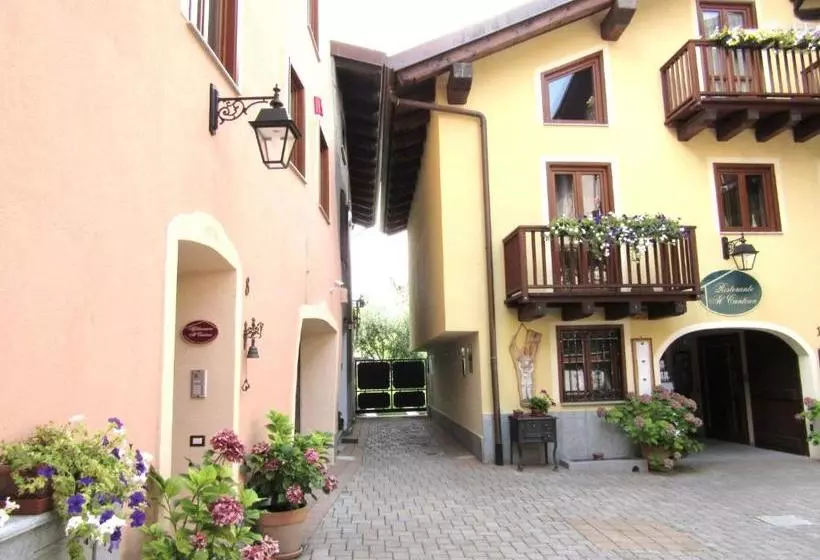 Majatalo Affittacamere Al Cantoun