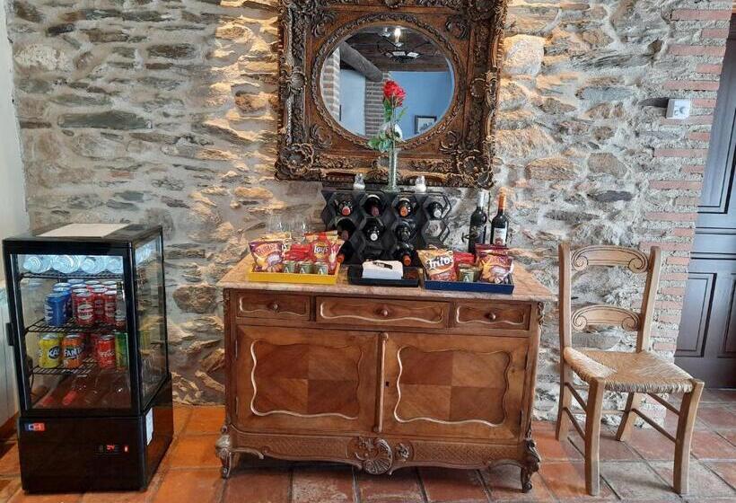 Пансион El Escudo De Calatrava