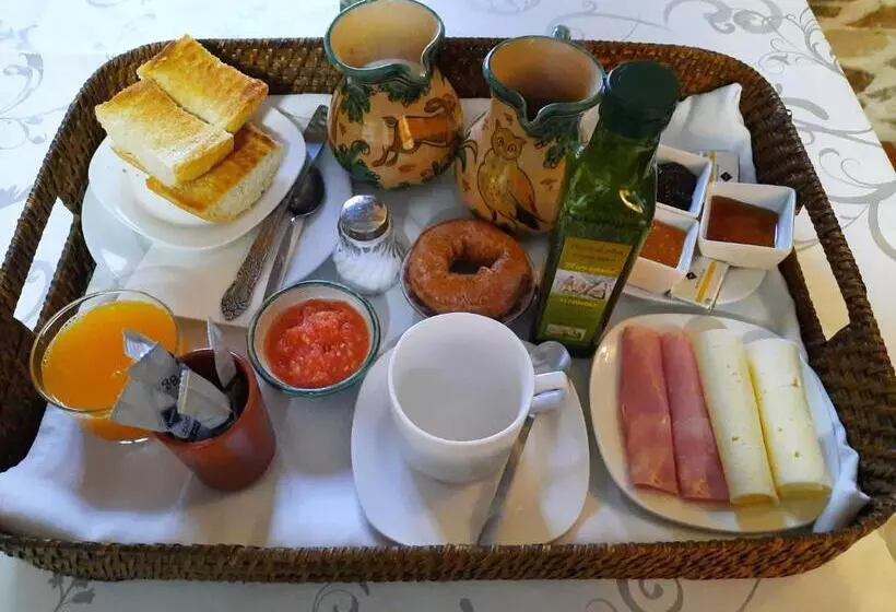 Majatalo El Escudo De Calatrava