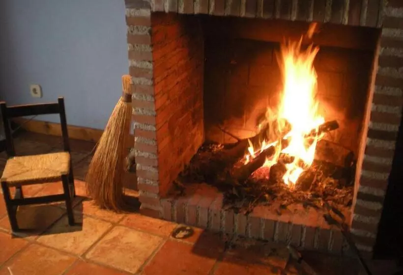 Majatalo El Escudo De Calatrava