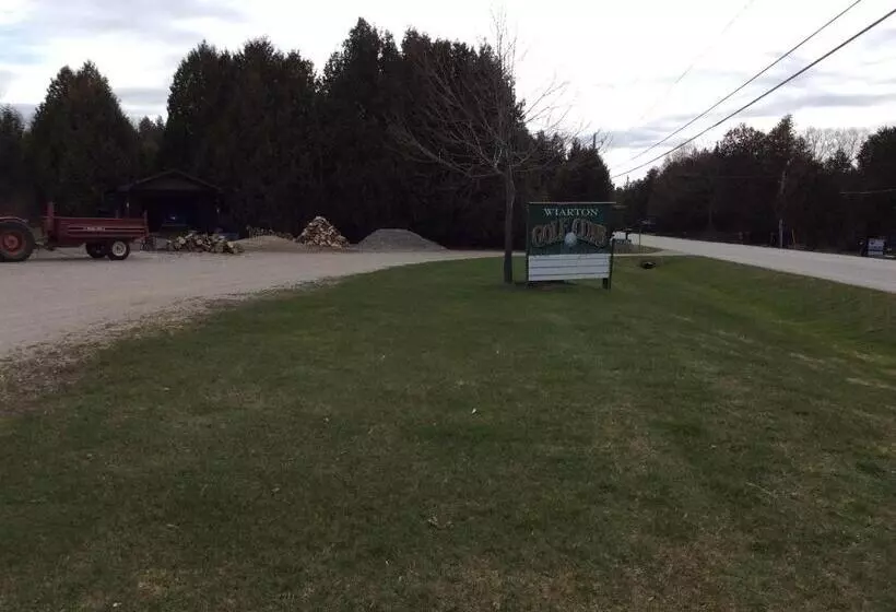 ペンション N  This On The Bay  Lower Level Vacation Suite