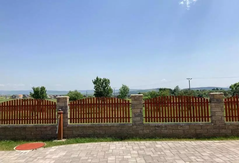 Majatalo Privat U Eriky