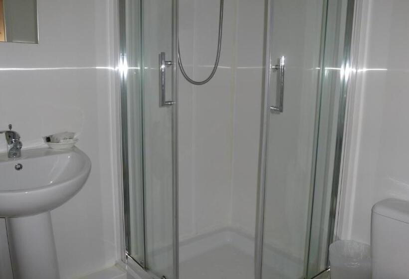 פנסיון Whitehall Guest House