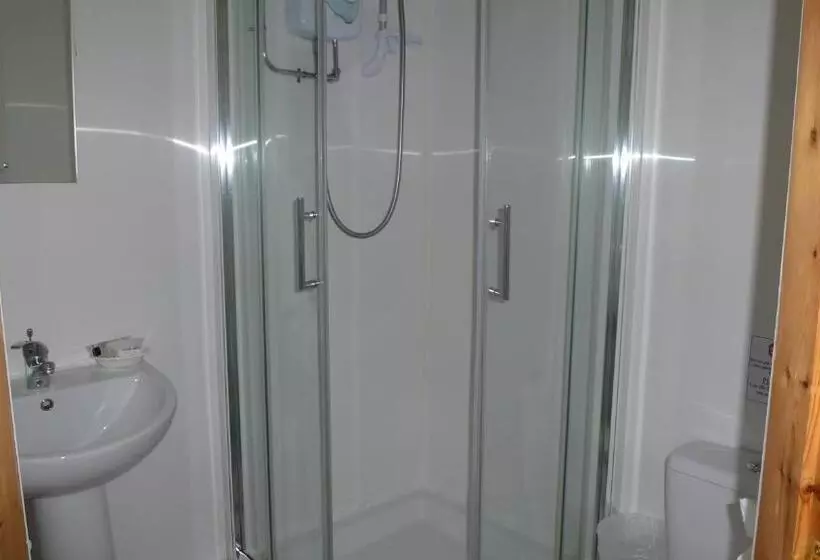 ペンション Whitehall Guest House