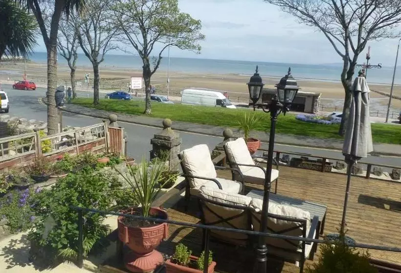 ペンション Whitehall Guest House