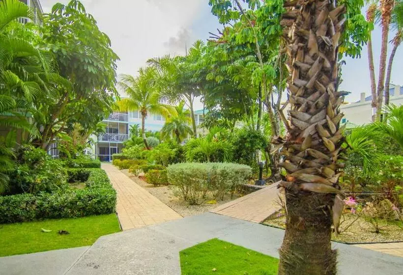 Seven Mile Beach Resort