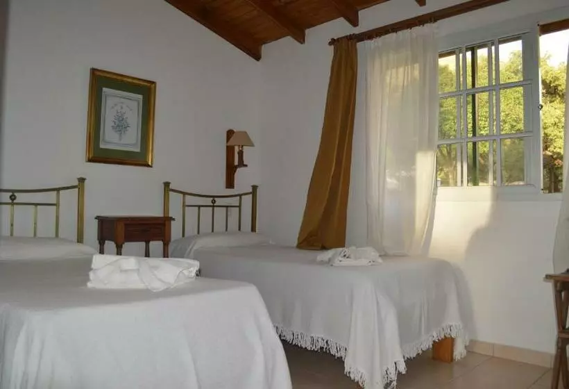 Retkeilymaja Hosteria Magdalena