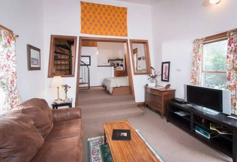 Retkeilymaja Sweetwater Inn And Spa