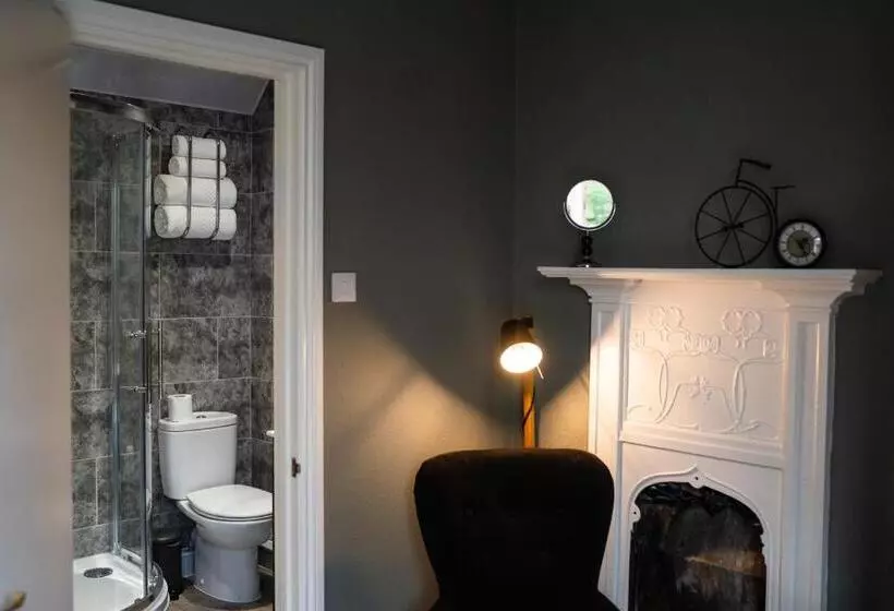 هاستل The Plough Itchen Abbas