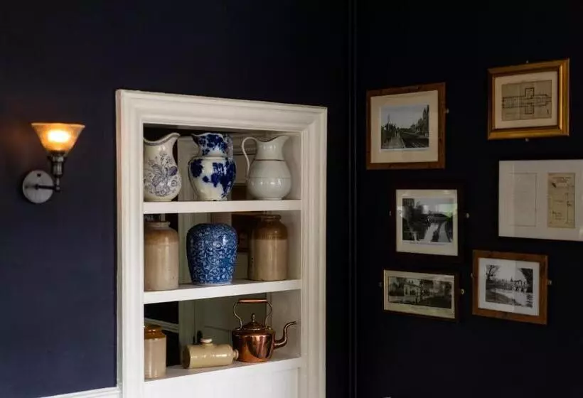 هاستل The Plough Itchen Abbas