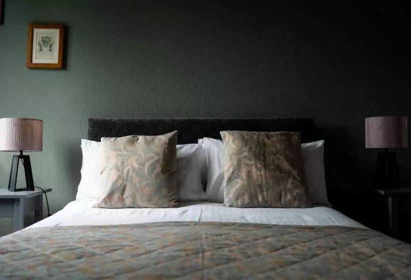 هاستل The Plough Itchen Abbas