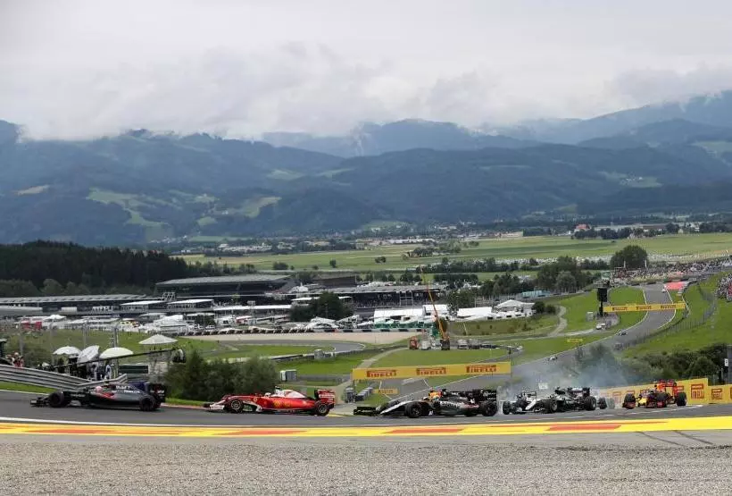 Aamiaismajoitus (B&B) Ferienwohnungen Und Zimmer Yassi