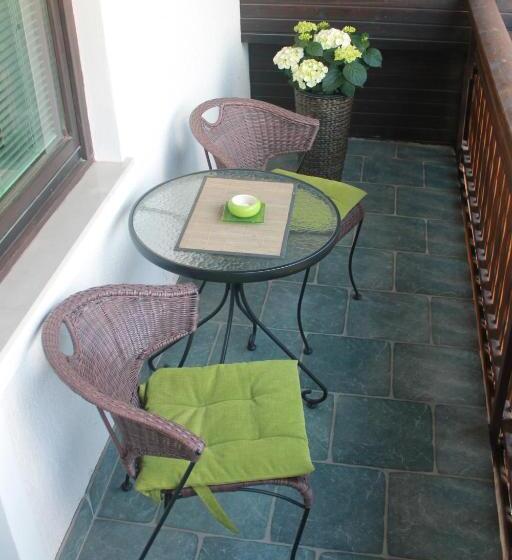 פנסיון Apartments Skok