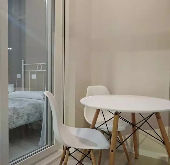 ペンション Navia