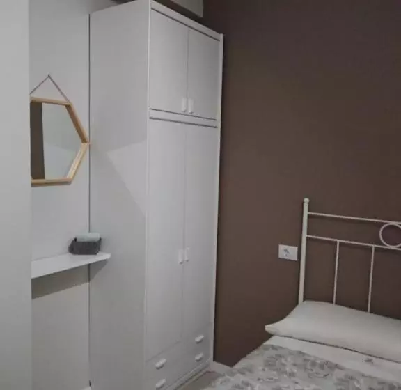 ペンション Navia