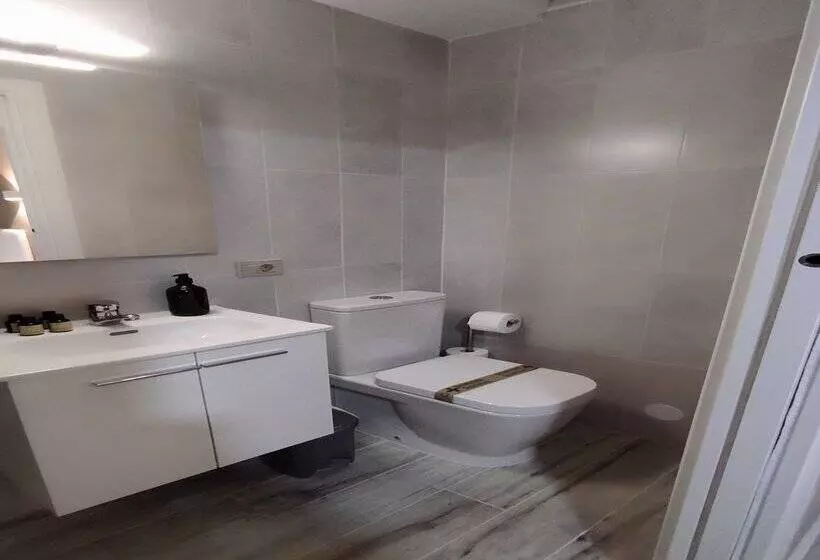 ペンション Navia