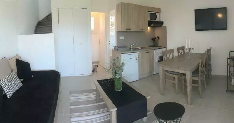 Residence Bellavista à Santa Giulia, Proche De La Plage Et Vue Mer