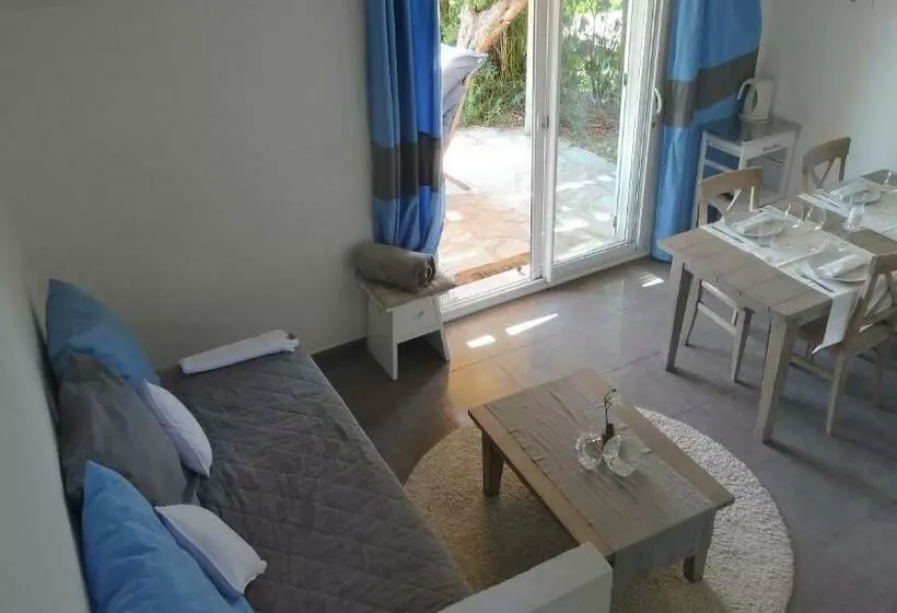 Residence Bellavista à Santa Giulia, Proche De La Plage Et Vue Mer