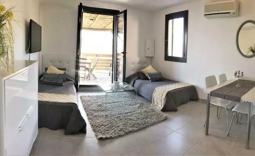 Residence Bellavista à Santa Giulia, Proche De La Plage Et Vue Mer