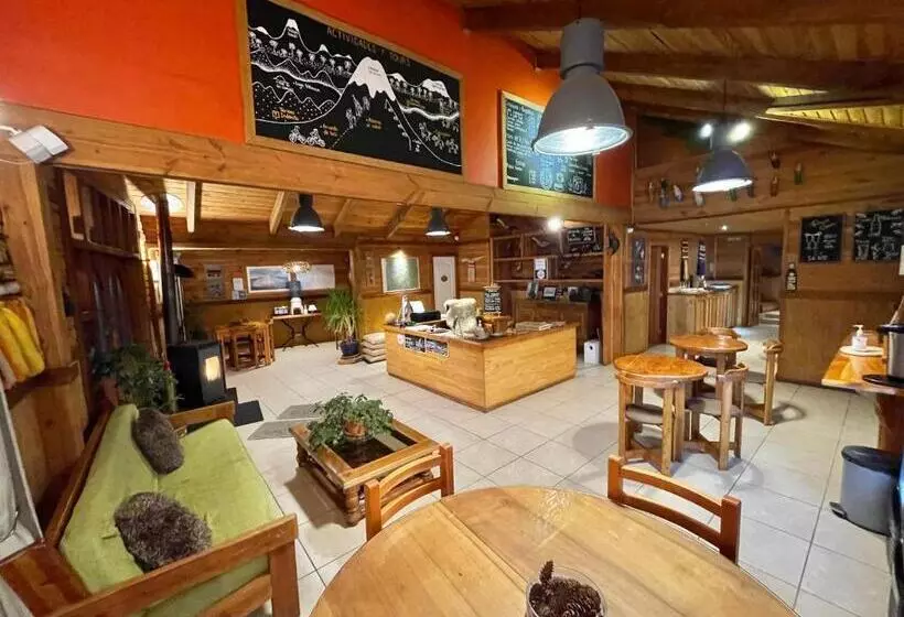 Retkeilymaja Hostal Pucon Sur